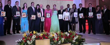 Entregan los premios Panamá en Positivo