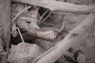 Sube a 69 la cifra de muertos en Guatemala por erupción volcánica