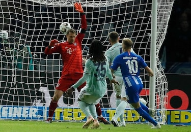 Hertha Berlín vence  2-0 al Bayern y le da caza al frente de la Bundesliga