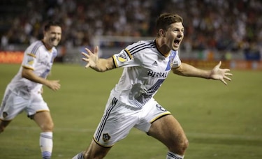 Steven Gerrard anuncia su adiós al fútbol