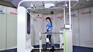 Soporte robótico de Toyota para personas con parálisis