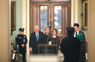 Comienza alegato de la acusación contra Trump