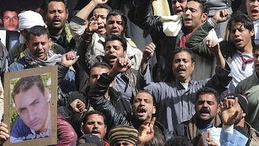 EI amplía su guerra a Egipto tras ejecutar a una veintena de coptos en Libia