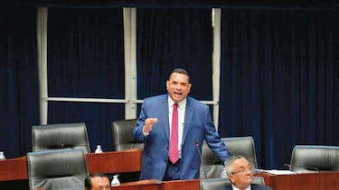 Corte dice que no ve delito en ‘camarón legislativo’ de Ayala