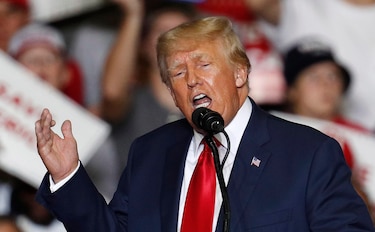 Fiscales comunican formalmente a los abogados de Trump que será imputado, según medios