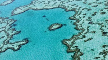 Aclarar nubes para proteger la Gran Barrera de Coral