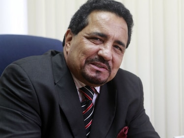 Peter Chatlani renunció como suplente de Alberto Cigarruista