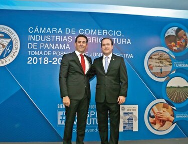 Toma de posesión en la CCIAP