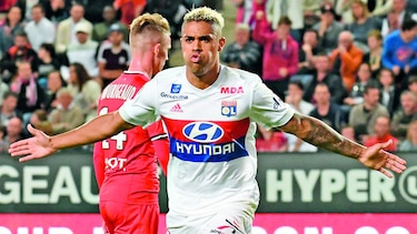 El Lyon y Troyes salieron triunfadores