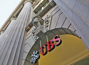 UBS impulsa negocio de deuda corporativa