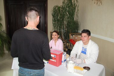 220 pacientes reciben atención en clínica antirretroviral