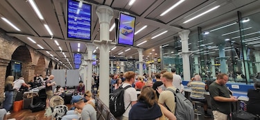 Eurostar cancela uno de cada cuatro trenes desde hoy hasta el domingo por un sabotaje en la línea ferroviaria