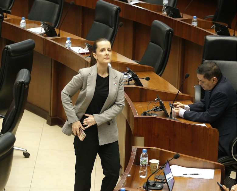 Etesa anuncia que retendrá pagos a empresa ligada a Brands