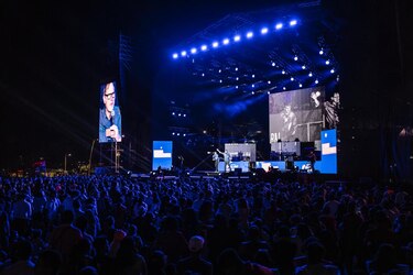 Festival de música en la cinta costera: un mar de alegría y fe