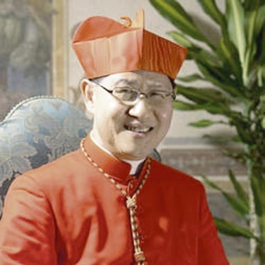 El filipino Tagle, un papable joven, que pide 'humildad' a la Iglesia