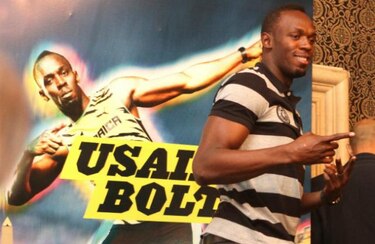 Usain Bolt le ganó el desafío al metrobús argentino