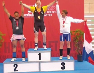 Del Castillo alcanza plata en el Mundial de Halterofilia