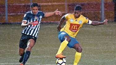 Universitario golea a Diriangén