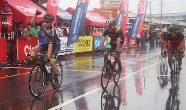 Weimar Roldán, con día redondo en la Vuelta a Chiriquí