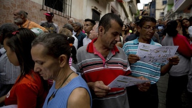 Gobierno y oposición se disputan gobernaciones en Venezuela