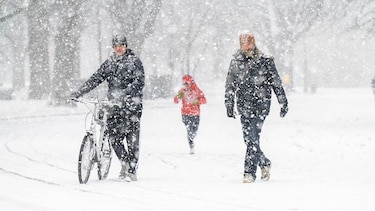 La gigantesca tormenta de nieve y hielo que tiene en alerta a gran parte de Estados Unidos