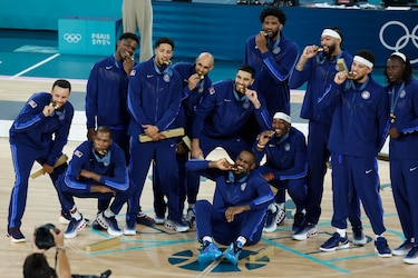 Estados Unidos, campeona olímpica de baloncesto por quinta vez seguida