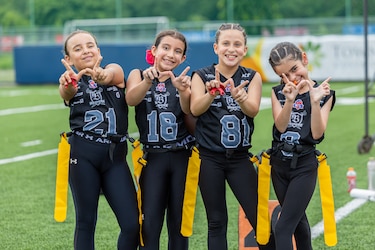 Owls, Kolts, Lions y Raiders mantienen paso firme en Kiwanis Football League