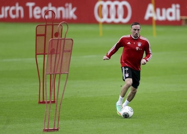 Ribéry es el mejor en Alemania; Guardiola solo cuarto entre técnicos