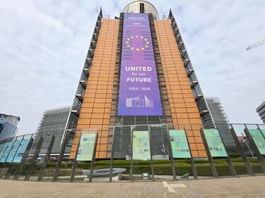 Panamá insta al Parlamento Europeo que excluya al país de la lista de alto riesgo para el lavado de dinero