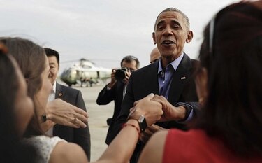 Obama elogia a Clinton en evento de recaudación en Nueva York