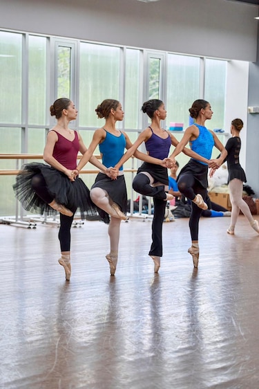 Ballet Nacional presenta temporada 2026 con clásicos, festival internacional y giras