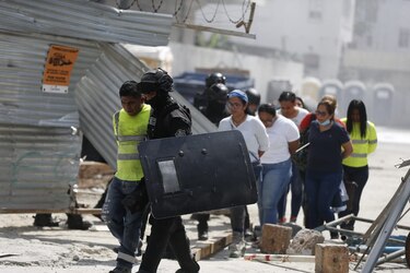 Caso Suntracs: juez declara causa compleja y levanta restricción de movilidad a imputados