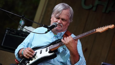 Muere Bruce Hampton tras concierto por cumpleaños 70