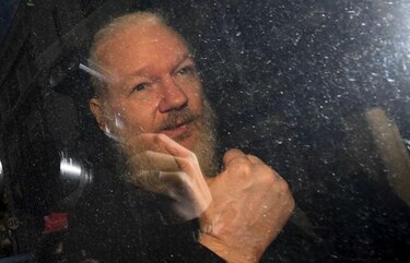 Justicia británica examina la solicitud de extradición de Assange a Estados Unidos