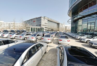 Venta de autos nuevos en Alemania cae a niveles de 1991