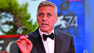 Clooney está a favor de suprimir símbolos sudistas