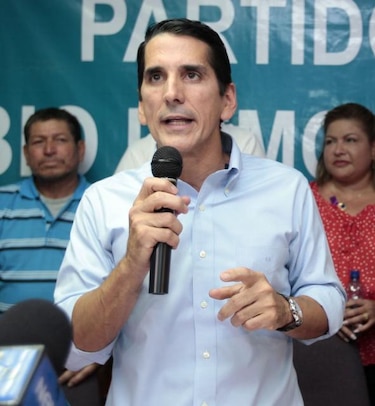 Roux dice que se están dando presiones de parte de la campaña de Arias