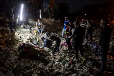 Sube a 5,398 la cifra de muertos por el doble terremoto en Venezuela