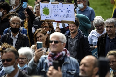 Protestas en Europa contra la ‘tiranía médica’ de las mascarillas