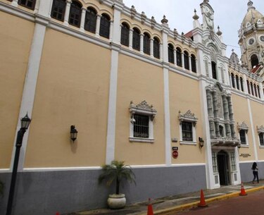 Cancillería pide a Colombia que aclare la petición de extradición de Hurtado