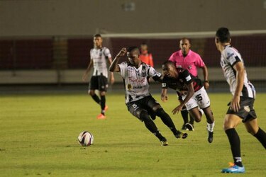 Tauro y San Francisco parten por delante en la semifinales de la LPF