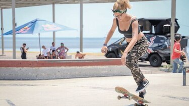 Aguilar y Pardo destacan en las patinetas