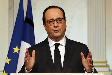 'Esos fanáticos nada tienen que ver con la religión musulmana': François Hollande, presidente de Francia