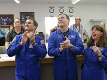 Nave Orión de la NASA finaliza con éxito su primer vuelo de prueba