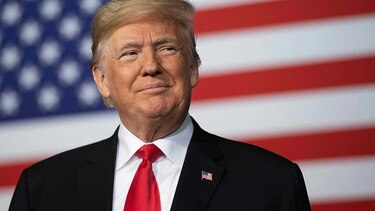 Donald Trump desafía a los congresistas en sexto día del cierre del gobierno federal