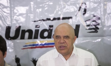Oposición venezolana denuncia ante CNE a partido que 'busca confundir'