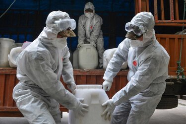 En China disminuye por segundo día consecutivo los casos por el nuevo coronavirus