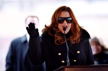 Lisa Marie Presley será enterrada en Graceland, la casa familiar en Memphis