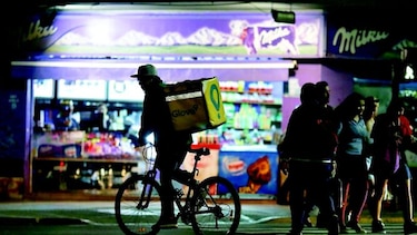 Regularán servicios ‘delivery’ prestados con aplicaciones