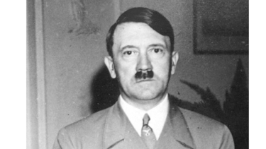 Cuestionan acuarela pintada por Hitler